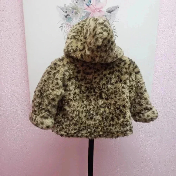 Starting Out Faux Fur Leopard Coat - Picture 2 of 4